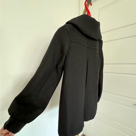 Women's Vintage Vibe Twee Black on Black Textured Polkadot Lined Peacoat Size 4 - Picture 6 of 9